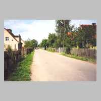 111-1107 Die Schwarzorter-Strasse in Wehlau  2000.jpg